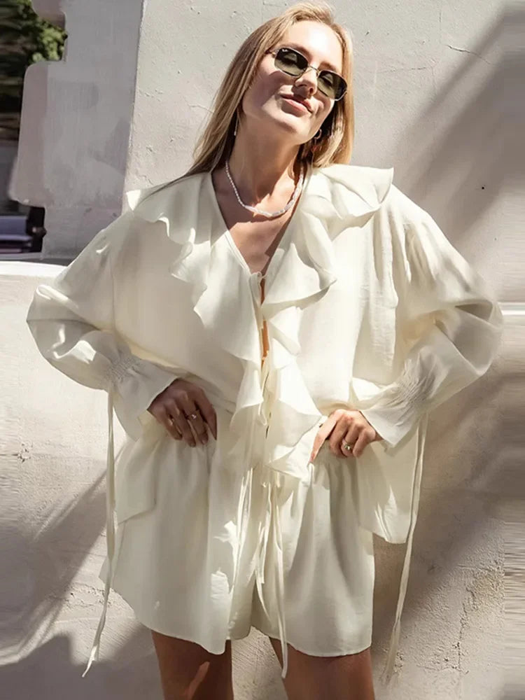2-Piece Summer Set – Lace-Up Ruffle Blouse and Wide-Leg Shorts, Polyester - Willen