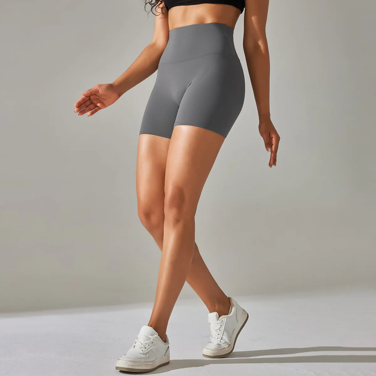 High-Waist Yoga Shorts – Seamless Nylon-Spandex Activewear for Women - Willen