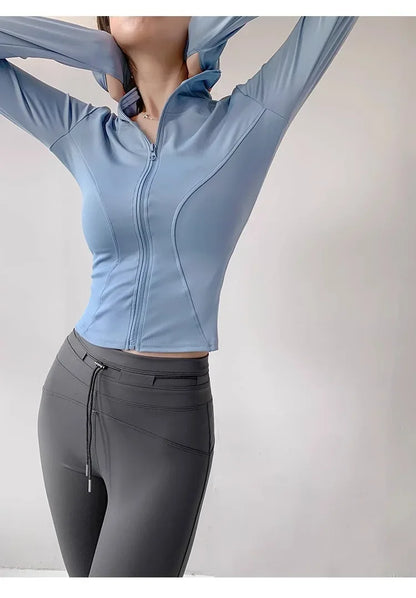 AeroDry Zip Jacket – Lightweight Activewear Jacket for Women - Willen